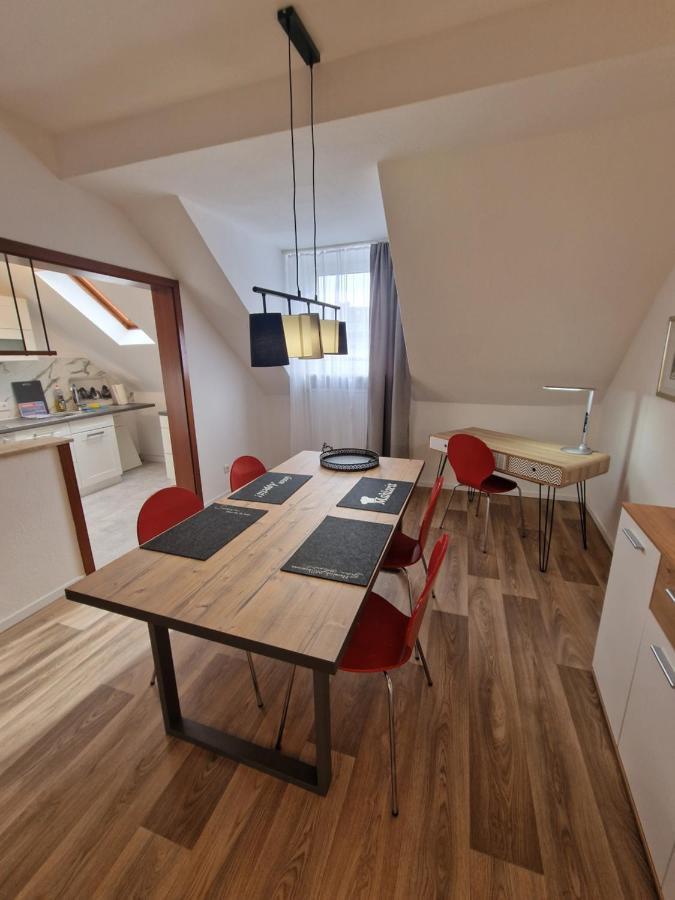 Fewofaubelcentro 42 & 54 & 62 M2 Oberhausen  Zimmer foto