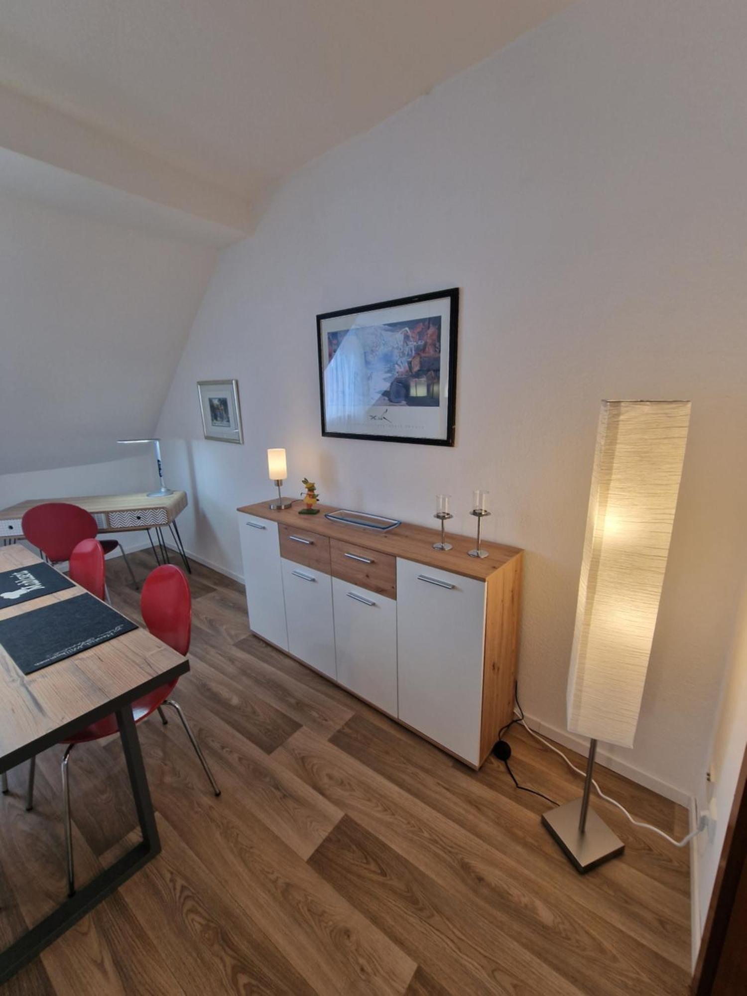 Fewofaubelcentro 42 & 54 & 62 M2 Oberhausen  Zimmer foto
